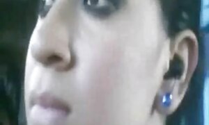 زن شاخی فیلم سکس شیر خوردن از کارمند خود لذت می برد