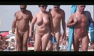 لیزا دل سیرا - لاتینا در عمل POV سکس حشری فیلم
