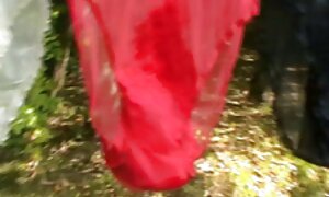 خیره کننده Penelope Red فیلم کوتاه سگسی با خروس اغوا شد