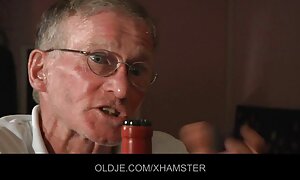 MILF سکسی با اسباب بازی ها بازی دانلود فیلم سکس خارجی کوتاه می کند